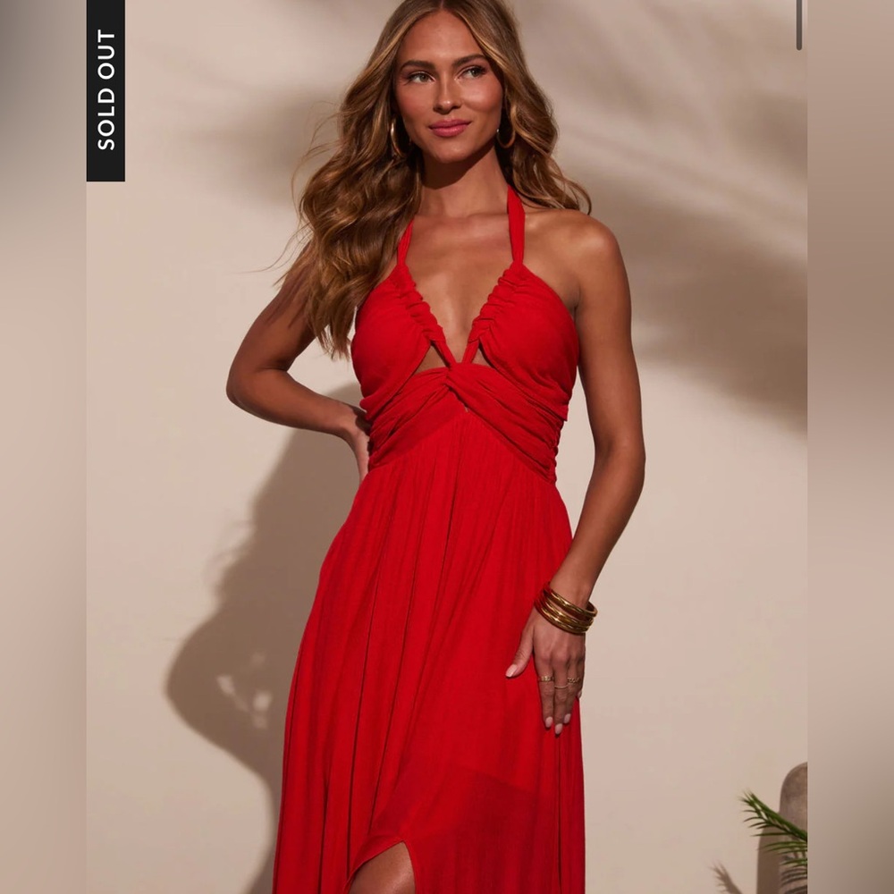 VICI Elmhurst Ruched Halter Maxi Dress